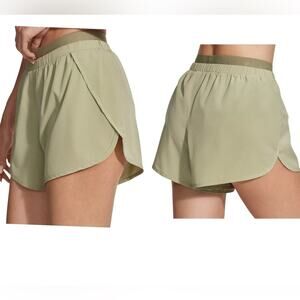 Varley Rae Mid-Rise Running Short 4" Tea Green Liner Women’s Size Large